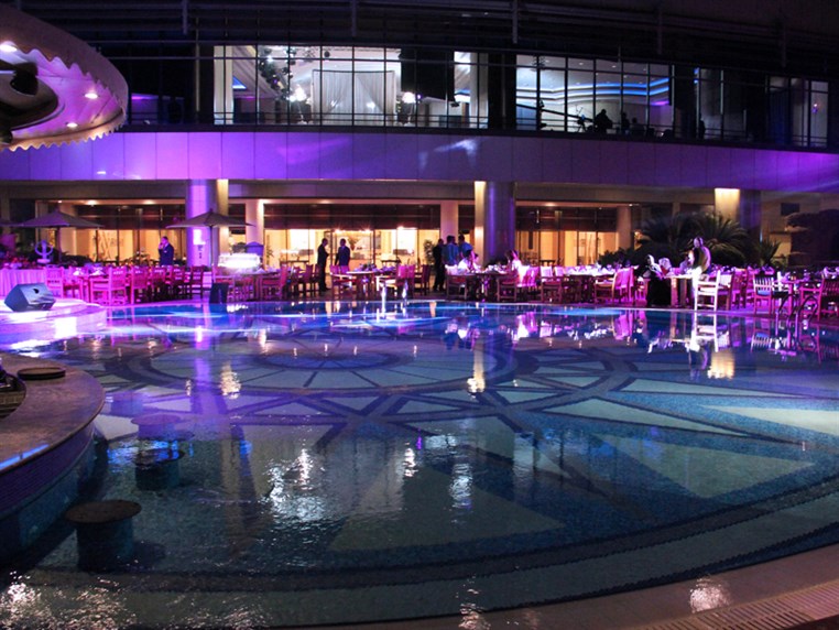 Royal BBQ By the Pool